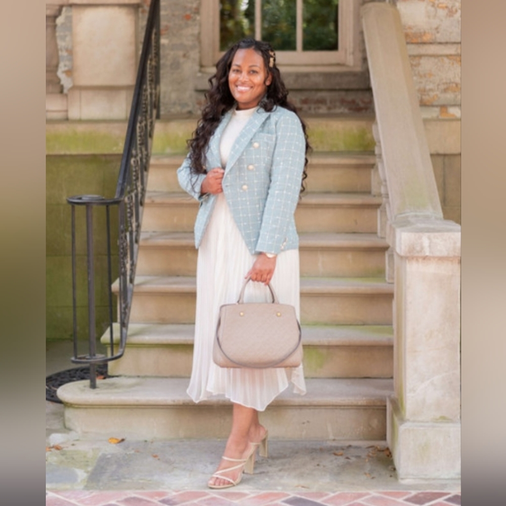 Dainty Jewells..Large